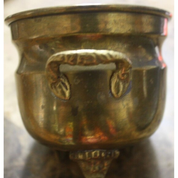 Vintage Brass Cauldron Pot 3 Footed Planter Ornate Feet Handles 4” Diameter - Picture 6 of 7